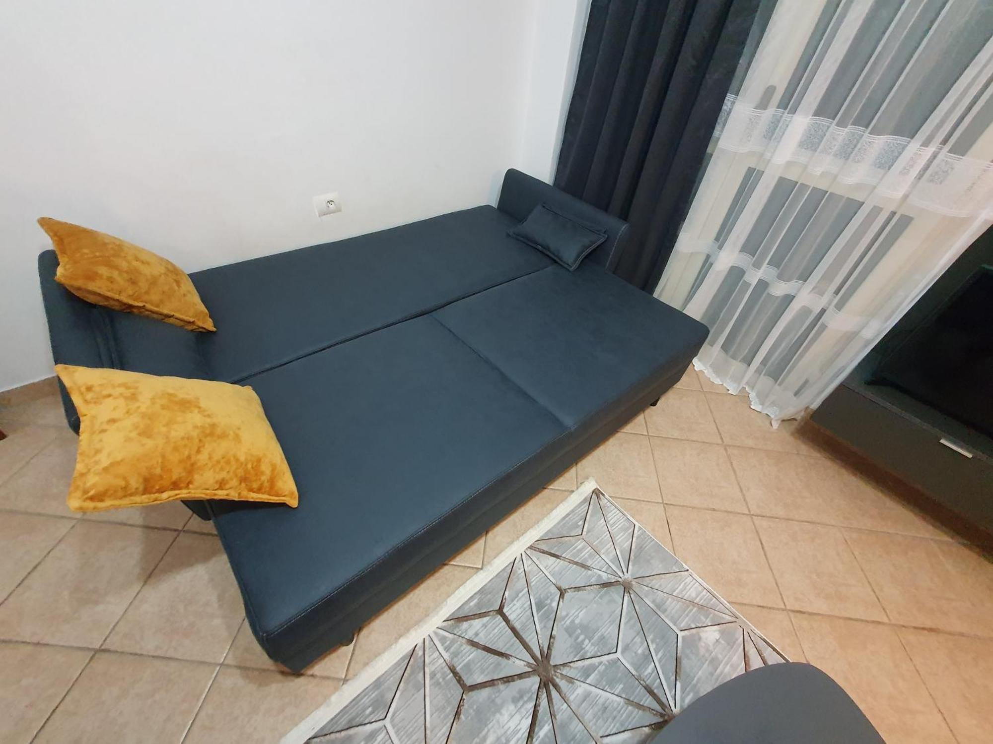 Apartment Me Qera Lungomare Vlore Medem1 Exterior photo