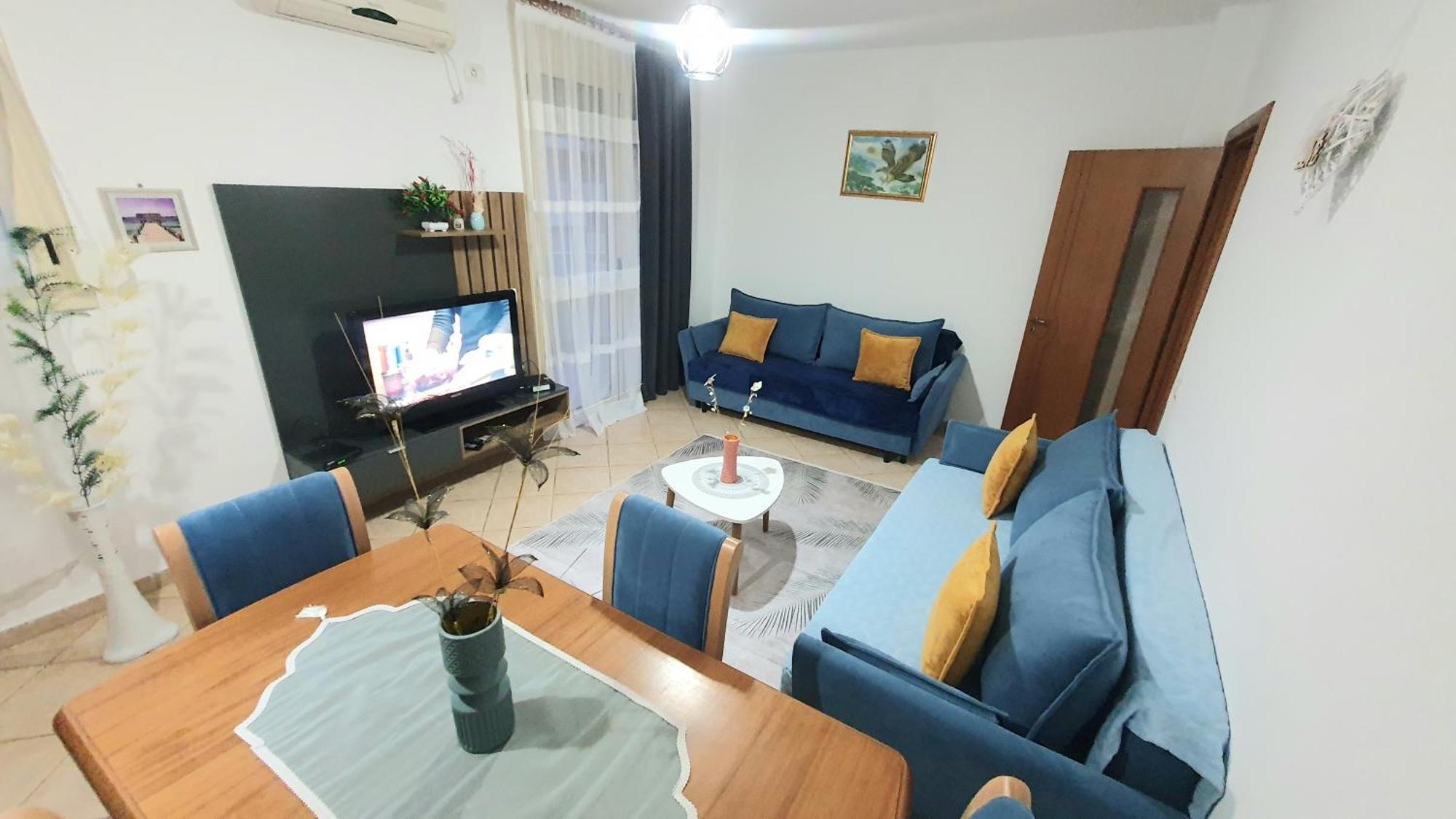 Apartment Me Qera Lungomare Vlore Medem1 Exterior photo